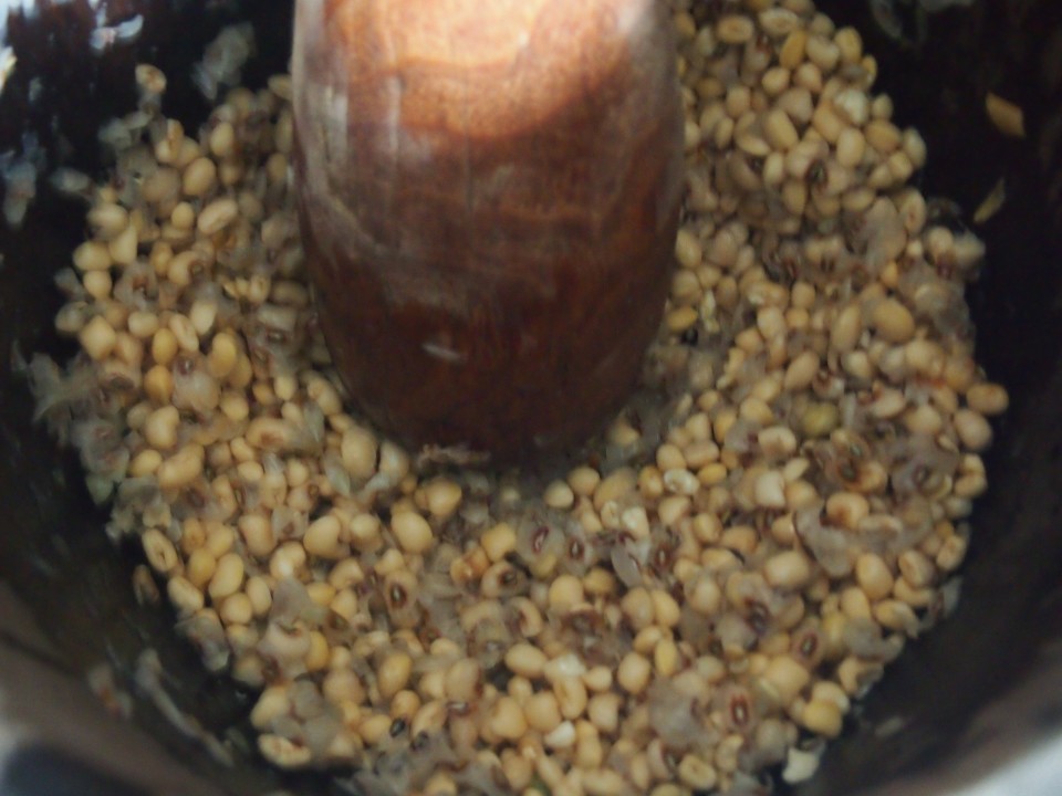 Peeling Beans in a Mortar